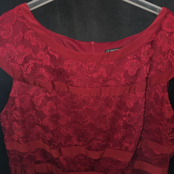 Dress Barn 22 Plus Size Red Lace A Line Cocktail Party Holiday Dress GUC - Picture 12 of 12